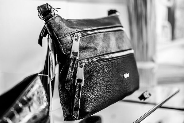 Fotos von Design-Kommunikation Uwe von der Wehd für Schuh & Leder Thumann Germering